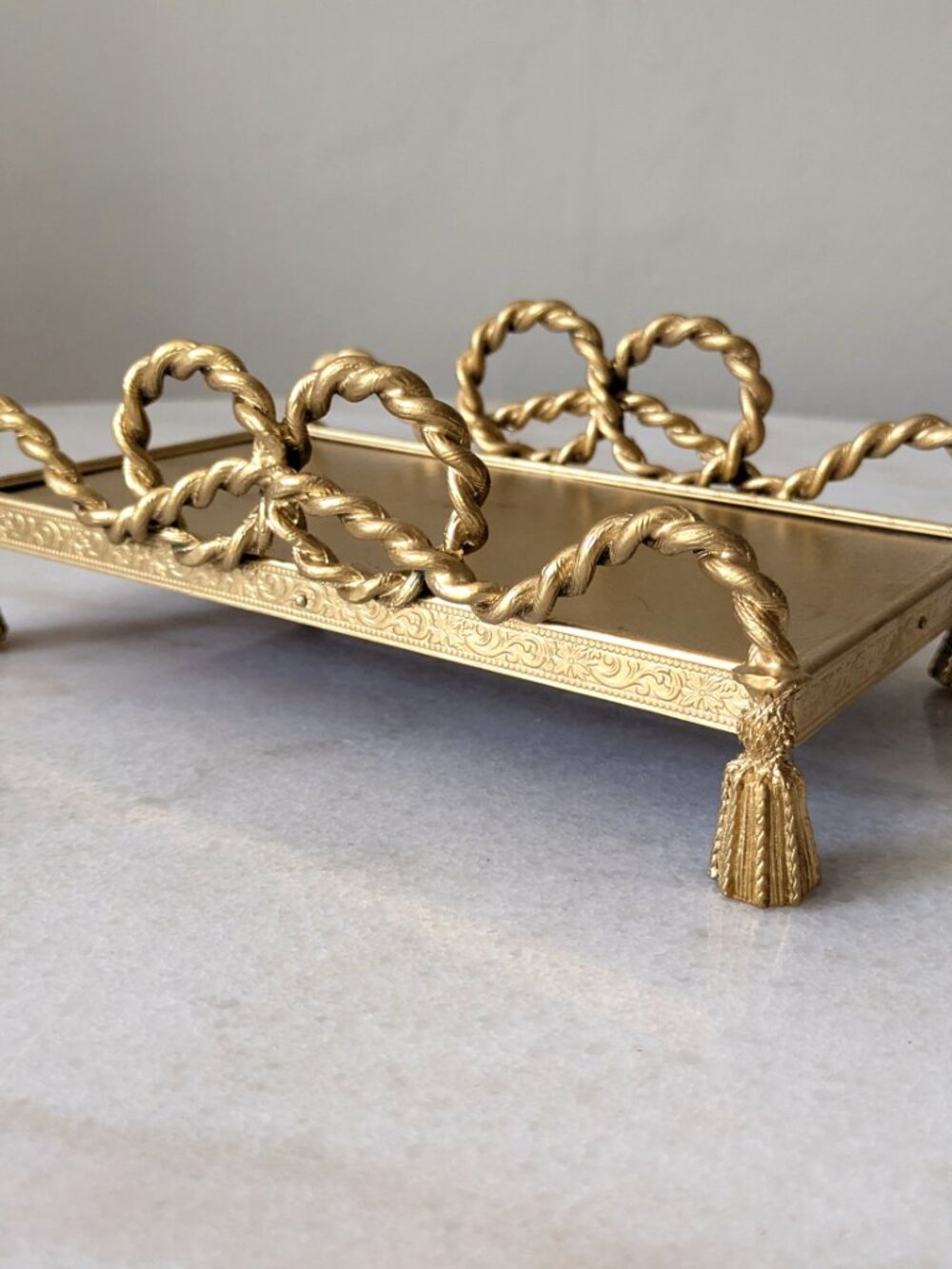 gold twisted rope & tassel standing catchall tray